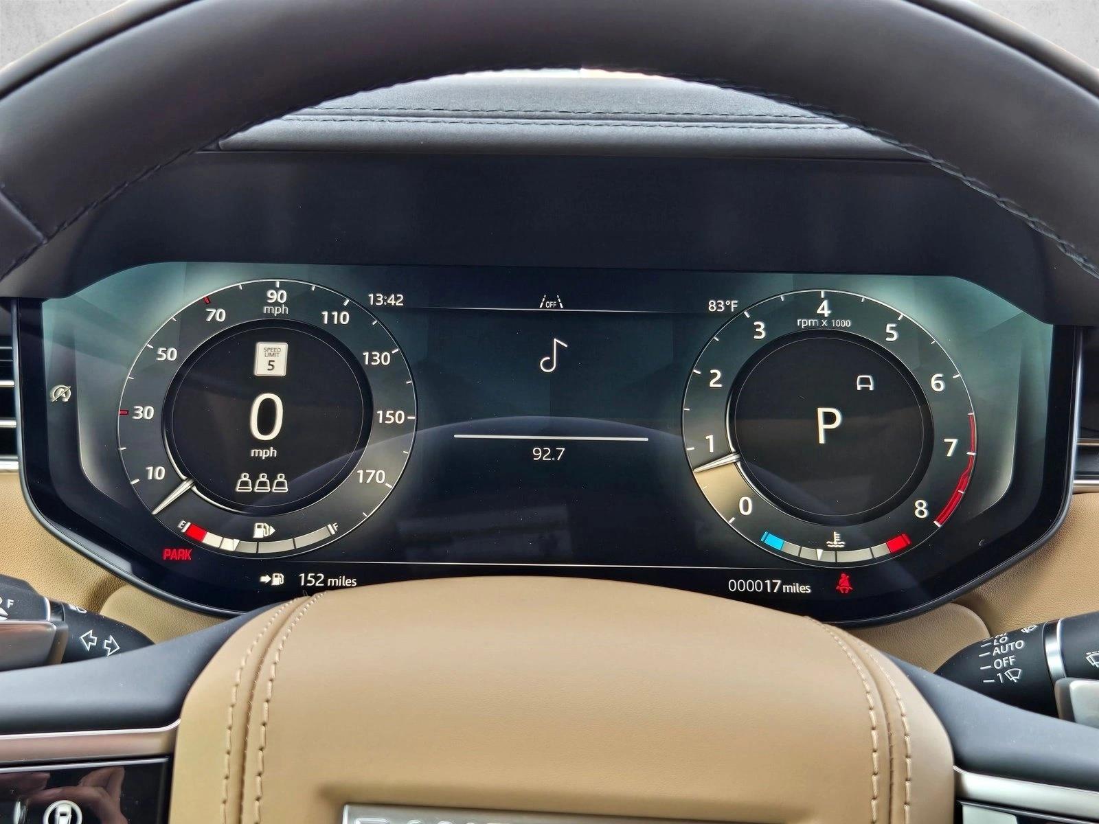 2026 Land Rover Range Rover SE - Photo 11