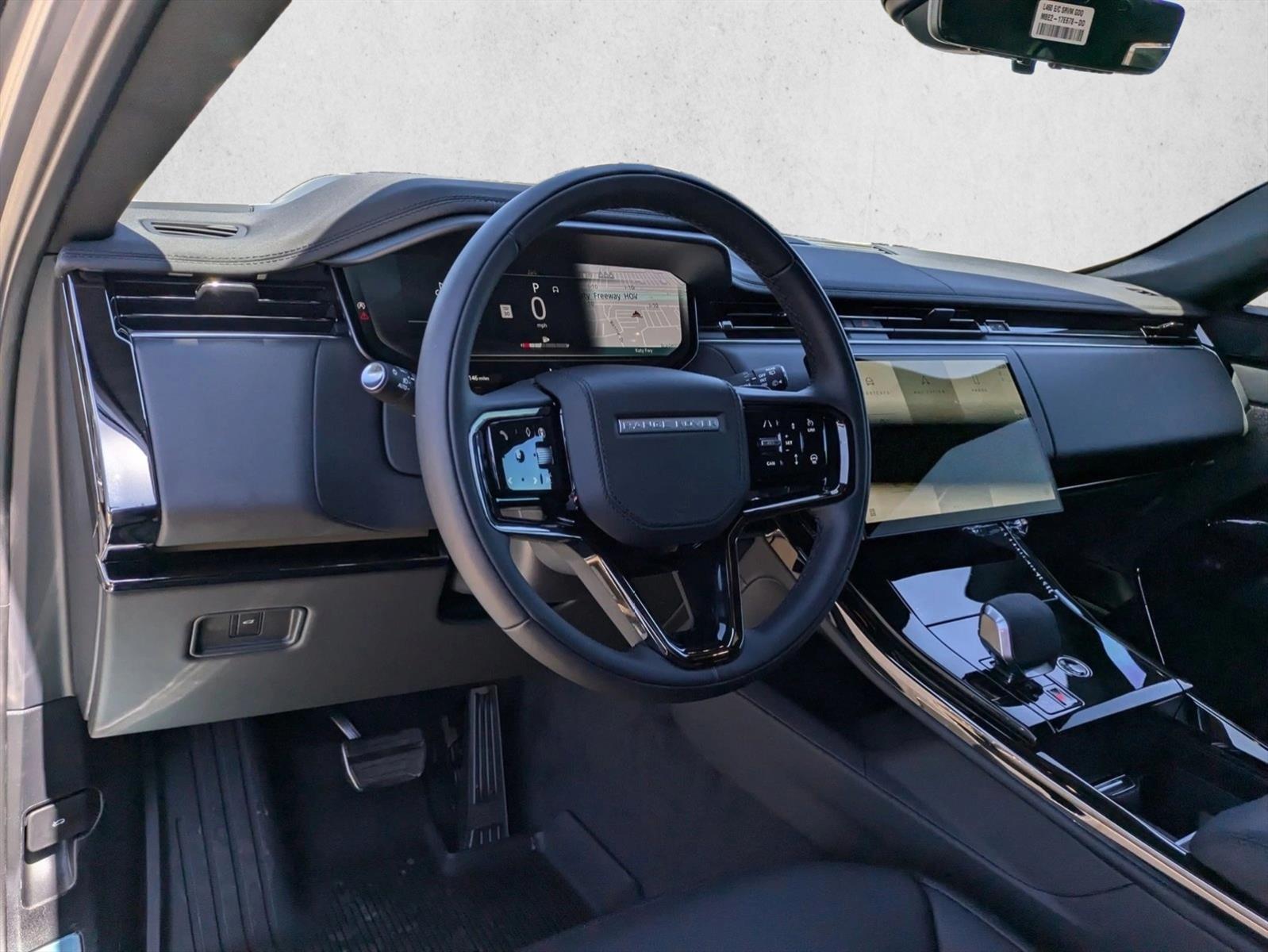 2025 Land Rover Range Rover Sport P530 Dynamic SE photo 2