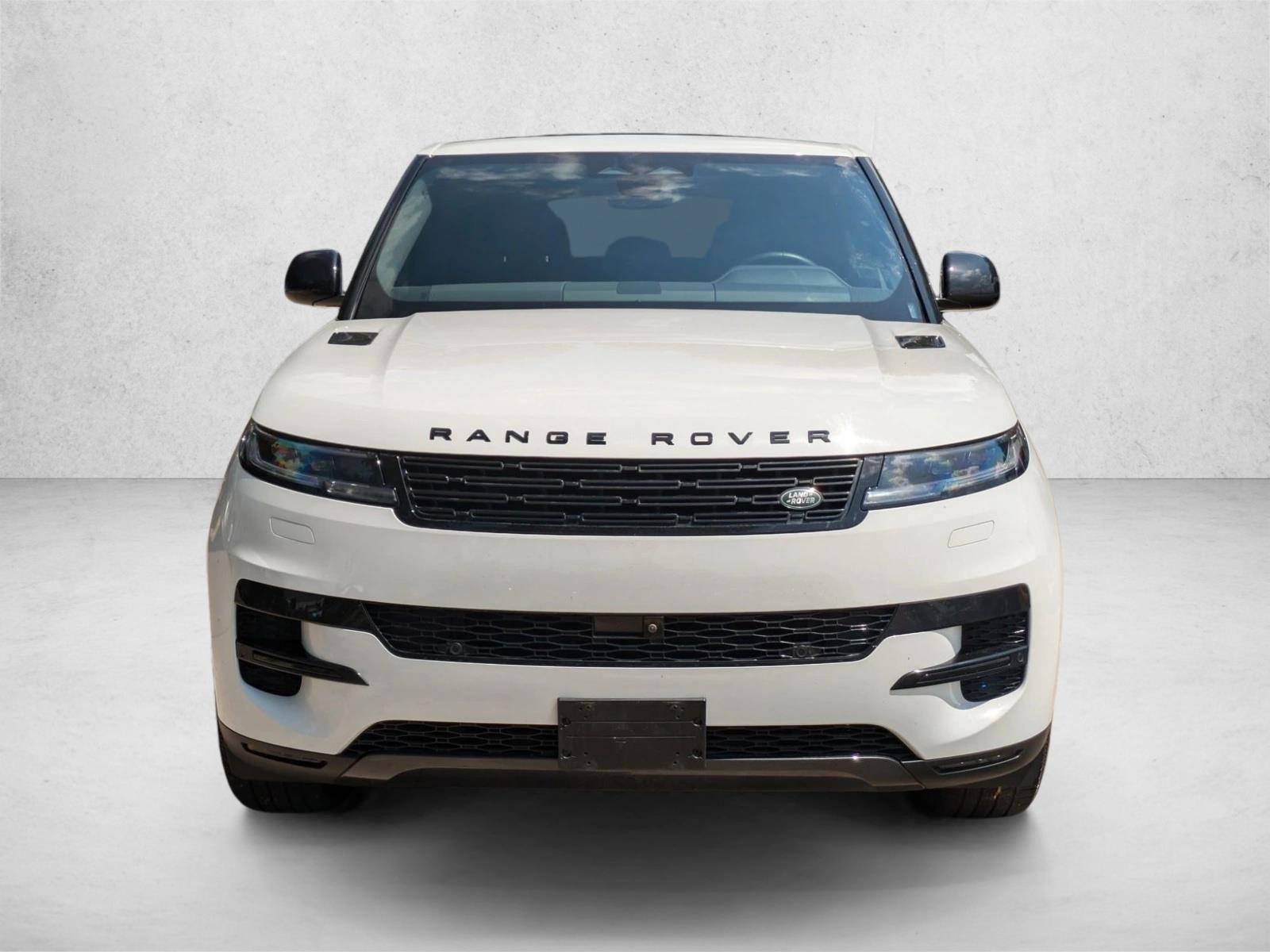 2025 Land Rover Range Rover Sport P360 SE photo 2