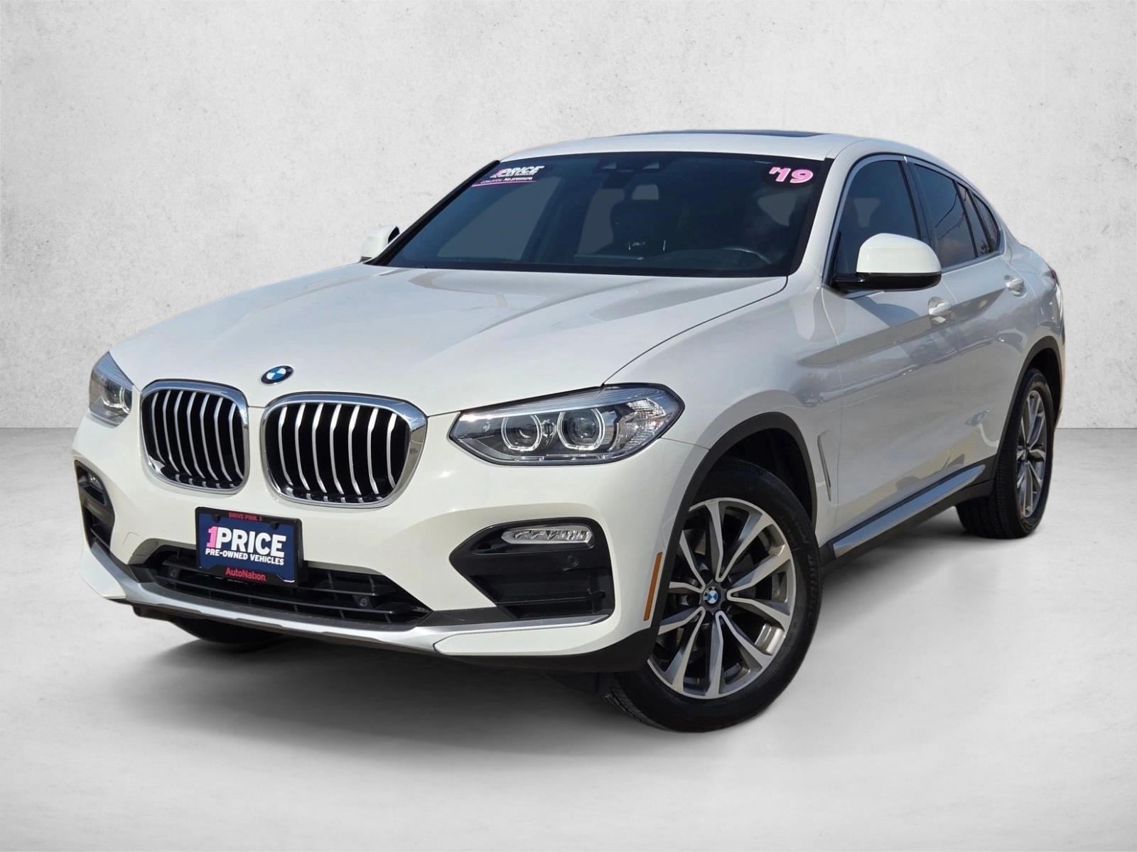 2019 BMW X4 xDrive30i's photo
