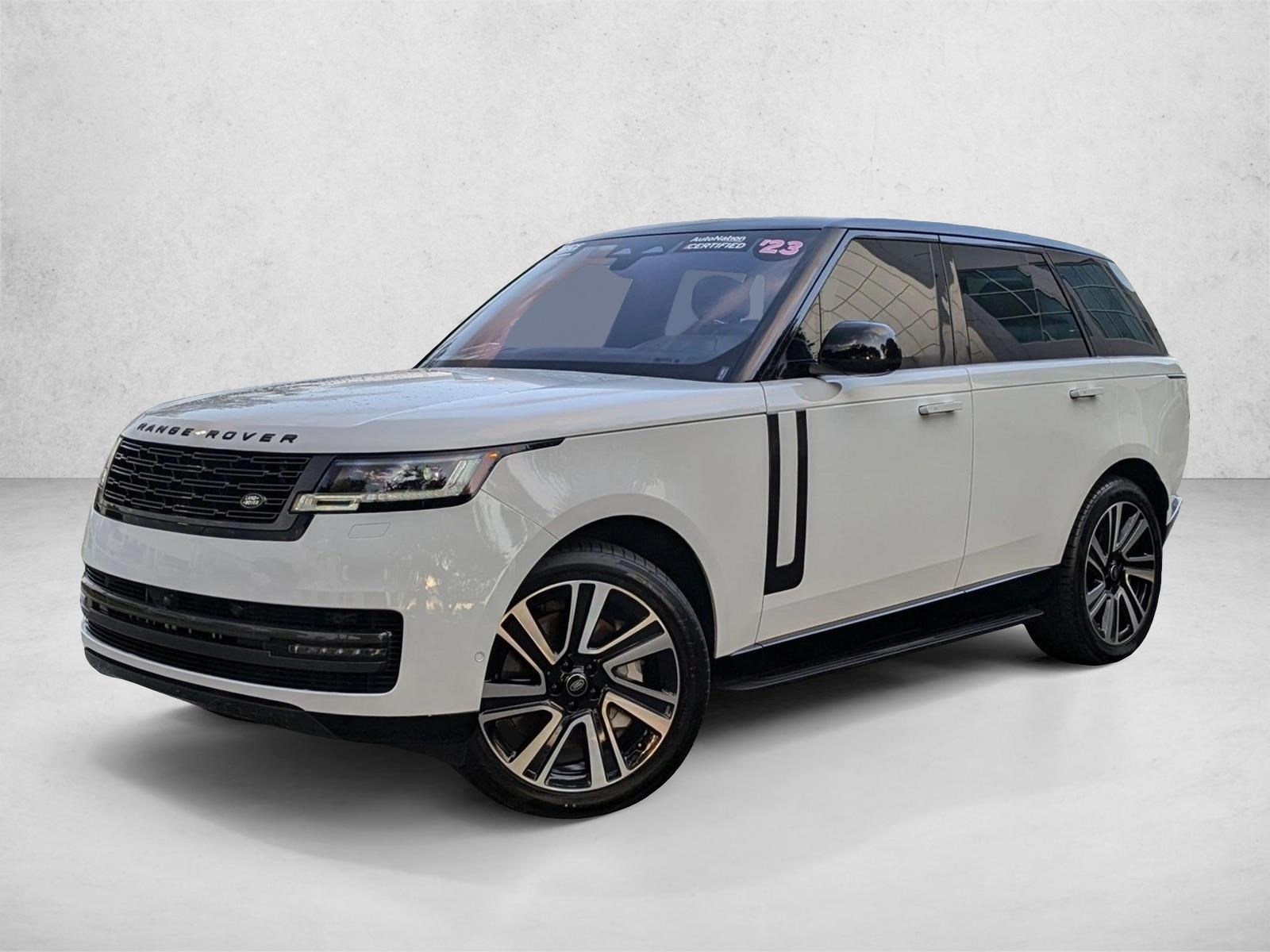 2023 Land Rover Range Rover SE's photo