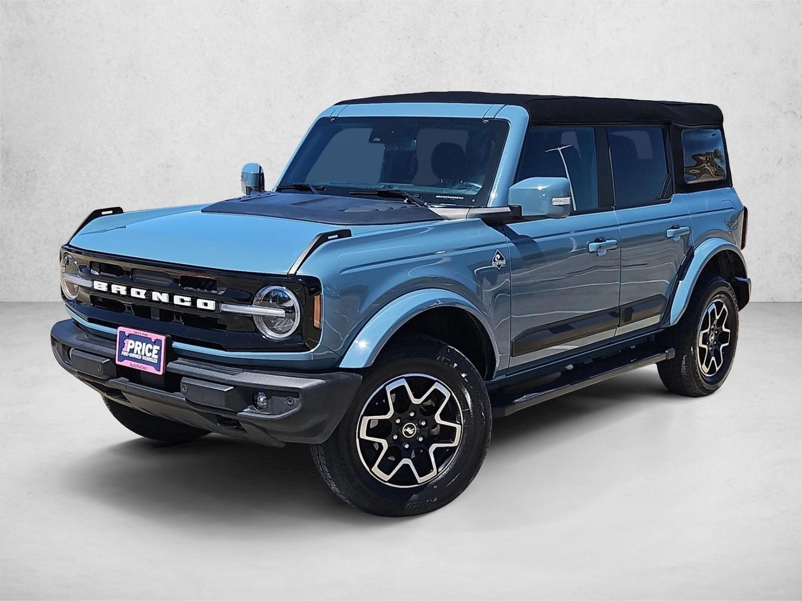 2023 Ford Bronco Outer Banks 4x4's photo
