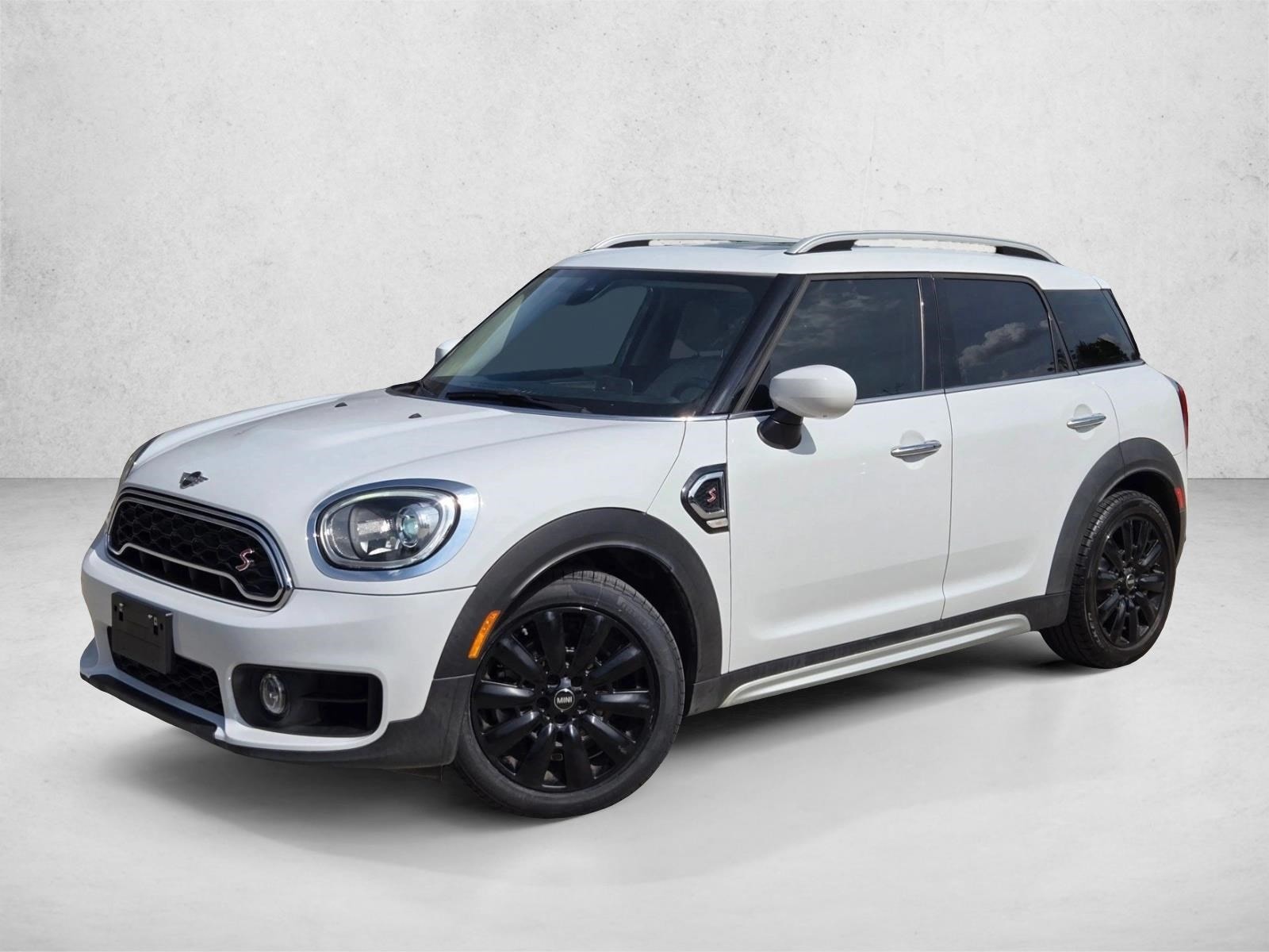 2020 MINI Countryman S's photo