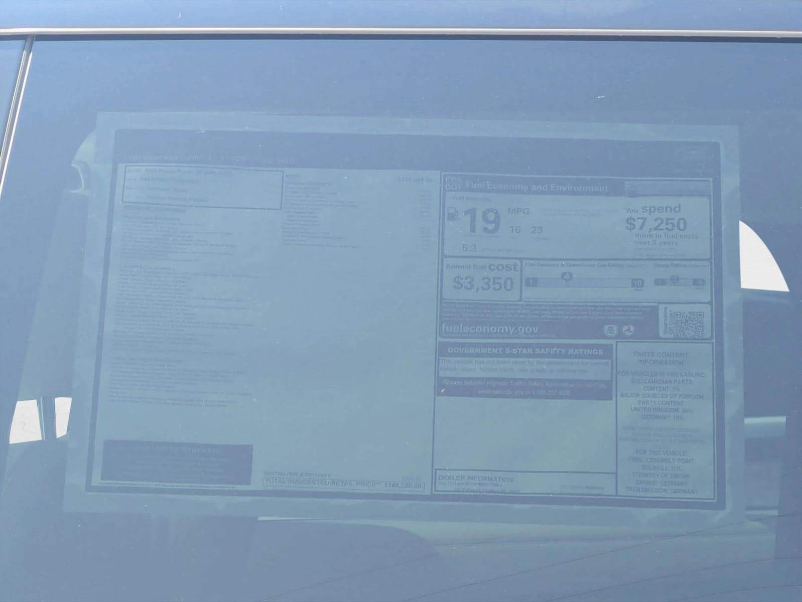 2025 Land Rover Range Rover SE - Photo 17