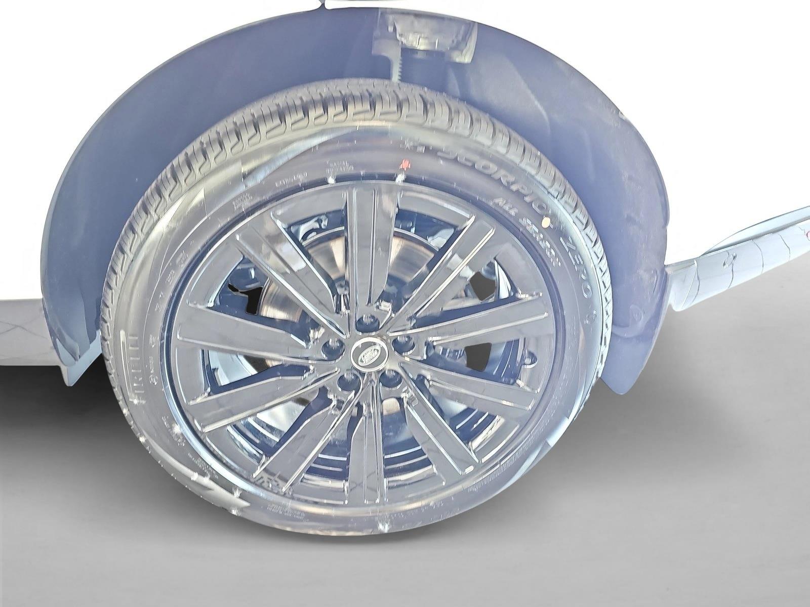 2025 Land Rover Range Rover SE - Photo 30