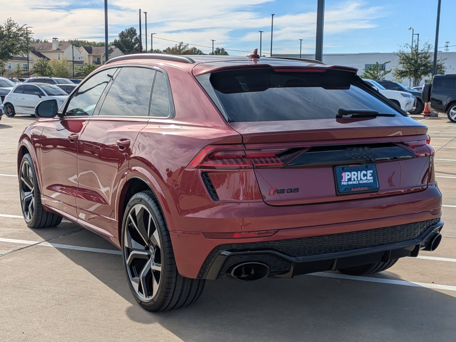 2021 Audi RS Q8 photo 2