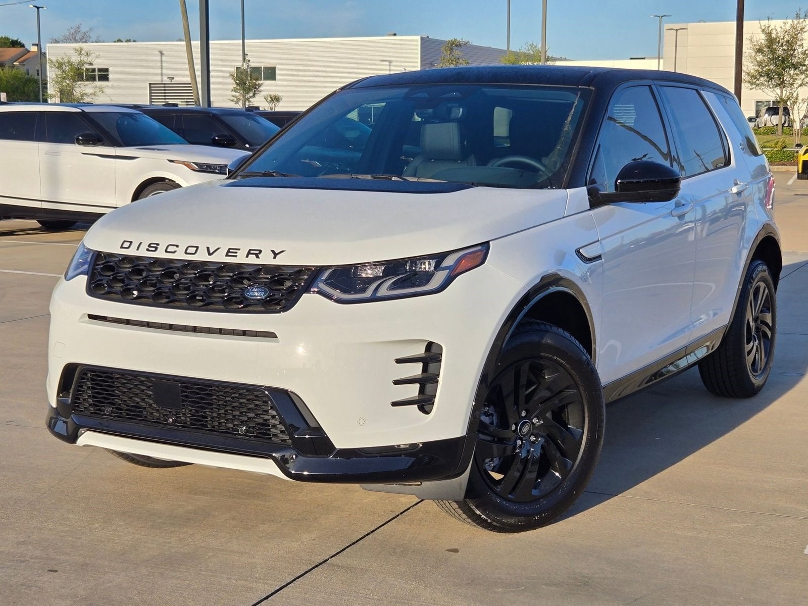 2026 Land Rover Discovery Sport Landmark