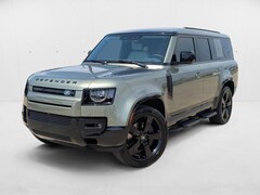 2025 Land Rover Defender 130 X-Dynamic SE SUV