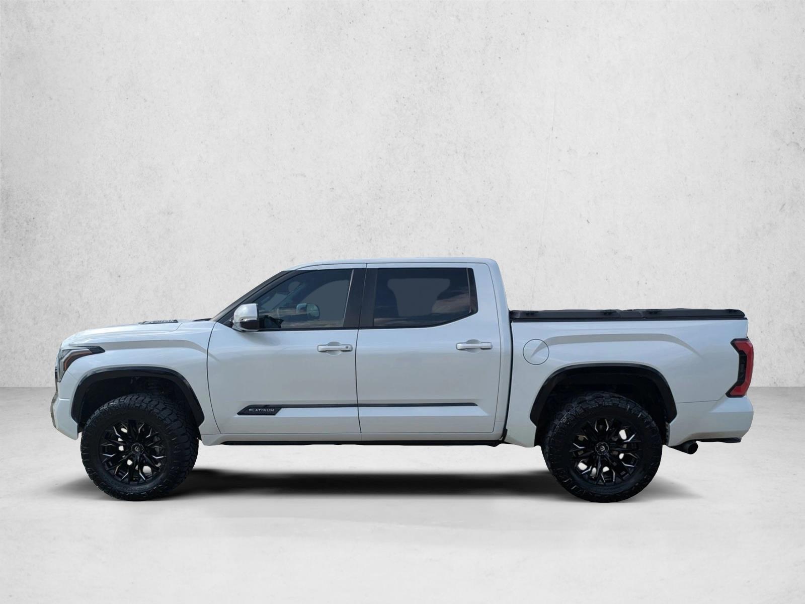 2024 Toyota Tundra Platinum photo 2