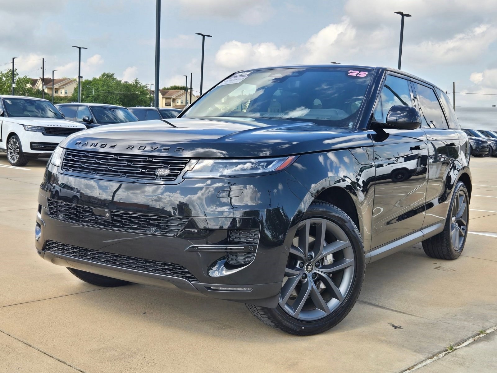 2025 Land Rover Range Rover Sport P360 SE MHEV's photo