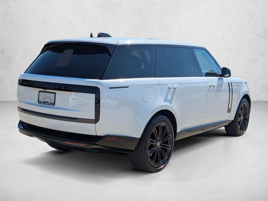 New 2025 Land Rover Range Rover P400 SE 7 Seat SUV