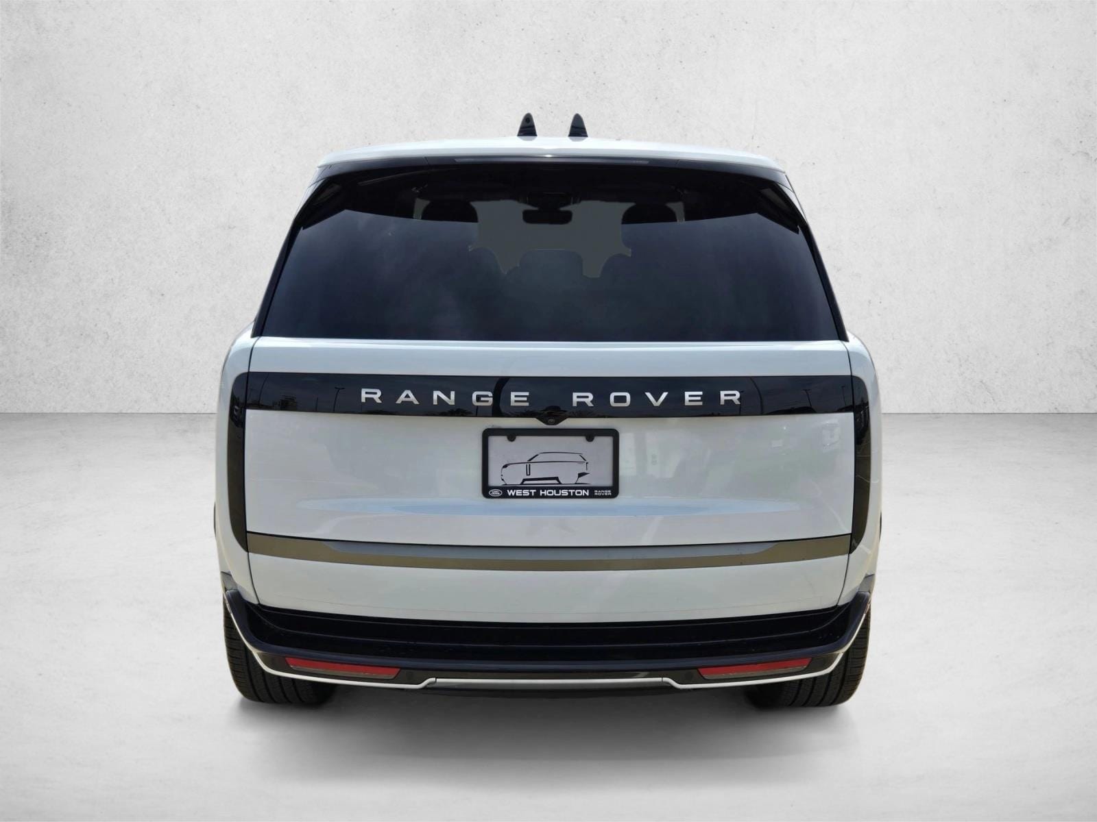2026 Land Rover Range Rover SE - Photo 8