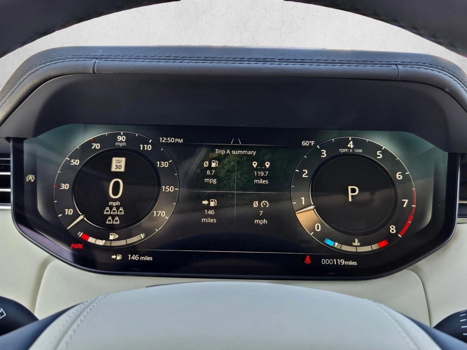 2025 Land Rover Range Rover SE - Photo 11