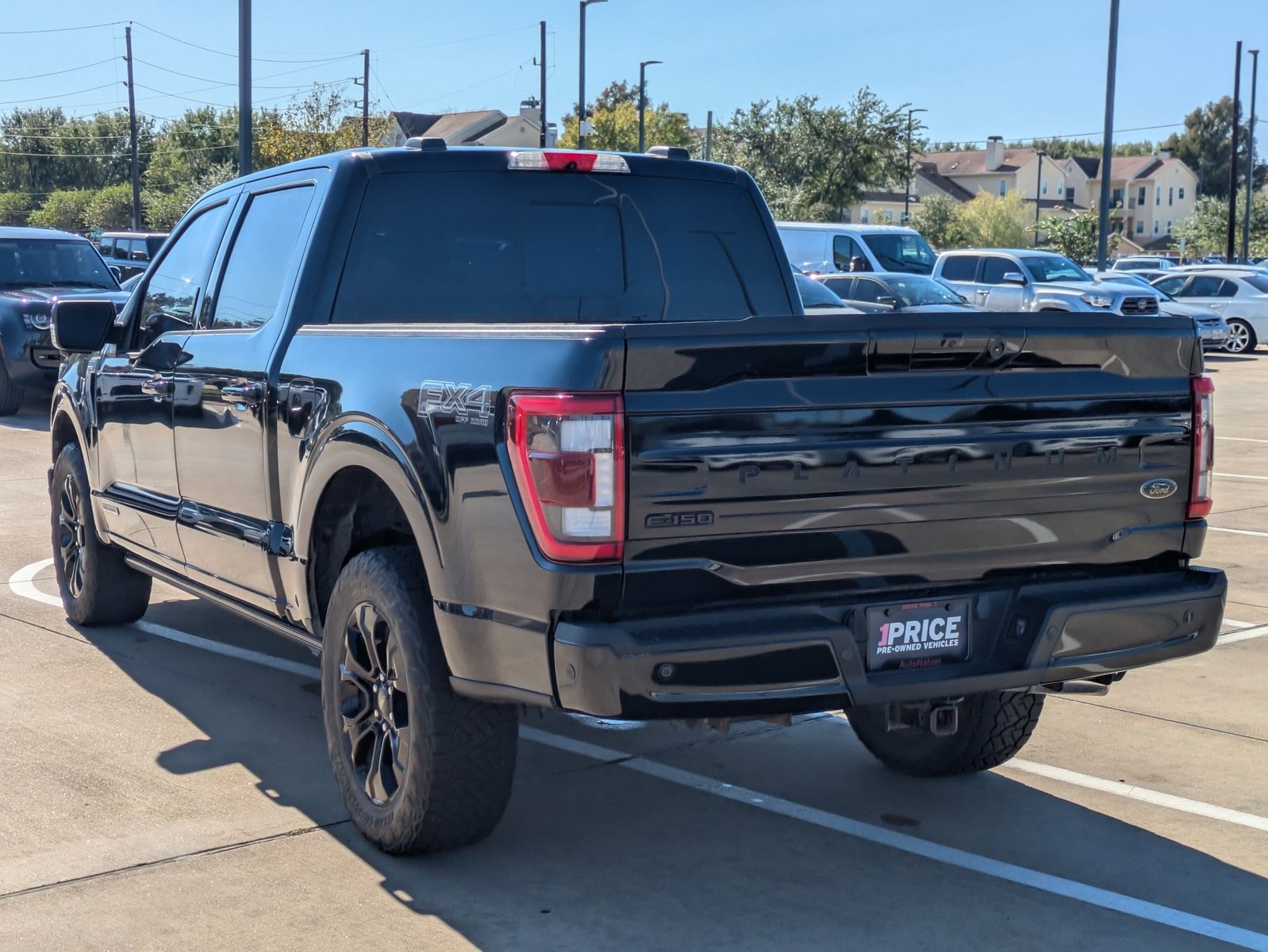 2022 Ford F-150 Platinum photo 3