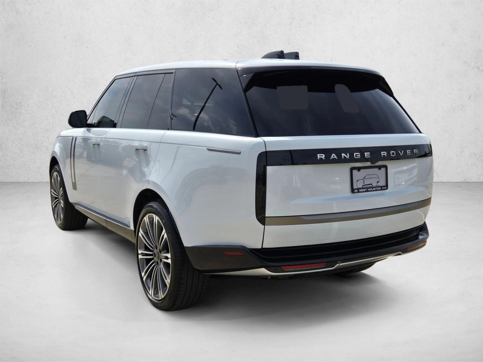 2026 Land Rover Range Rover SE - Photo 9