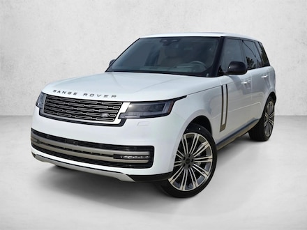 2026 Land Rover Range Rover P530 SE SUV