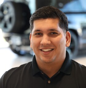 Staff member Anoosh Khazan from ID_0e7af8c15975