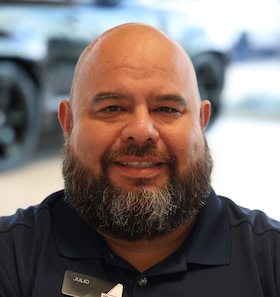 Staff member Julio Reyes from ID_60cbbc416819