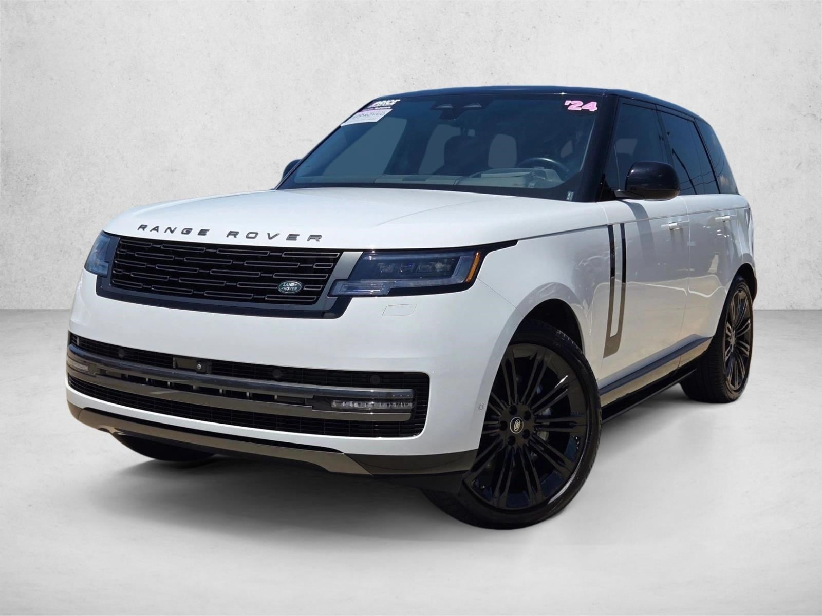 2024 Land Rover Range Rover 3.0 SE SWB's photo