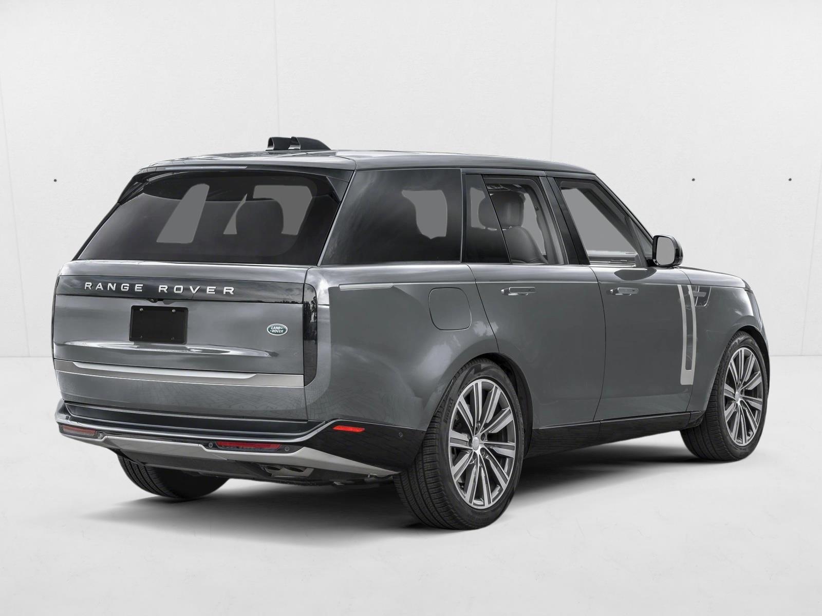2025 Land Rover Range Rover SE photo 2