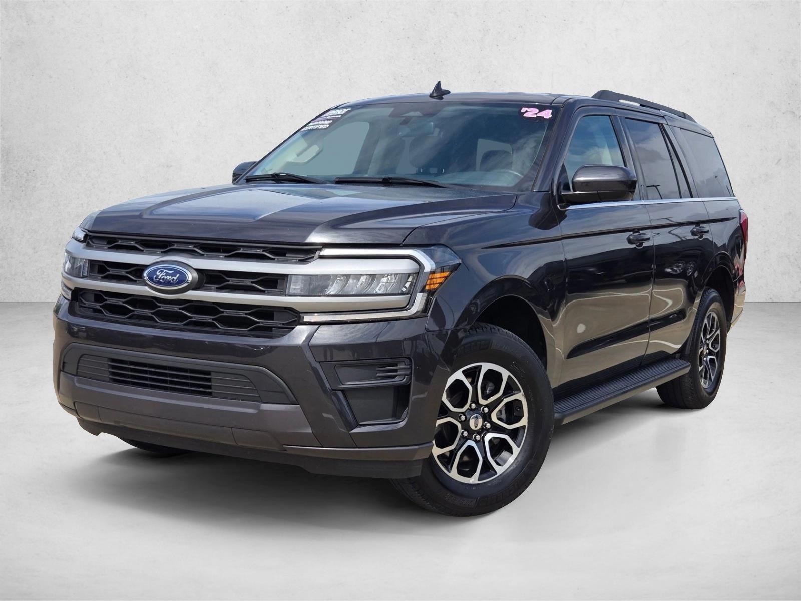 2024 Ford Expedition's photo