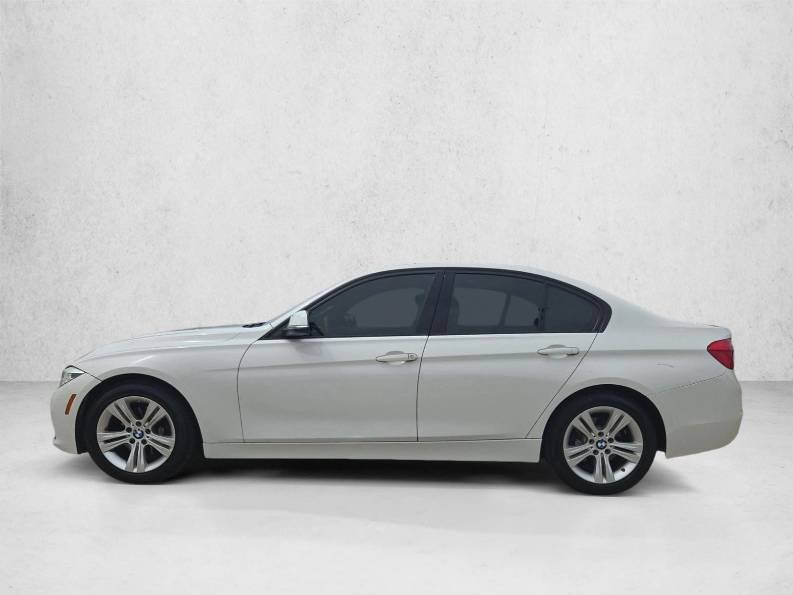 Used 2016 BMW 3 Series 328i with VIN WBA8E9G59GNT47332 for sale in Katy, TX