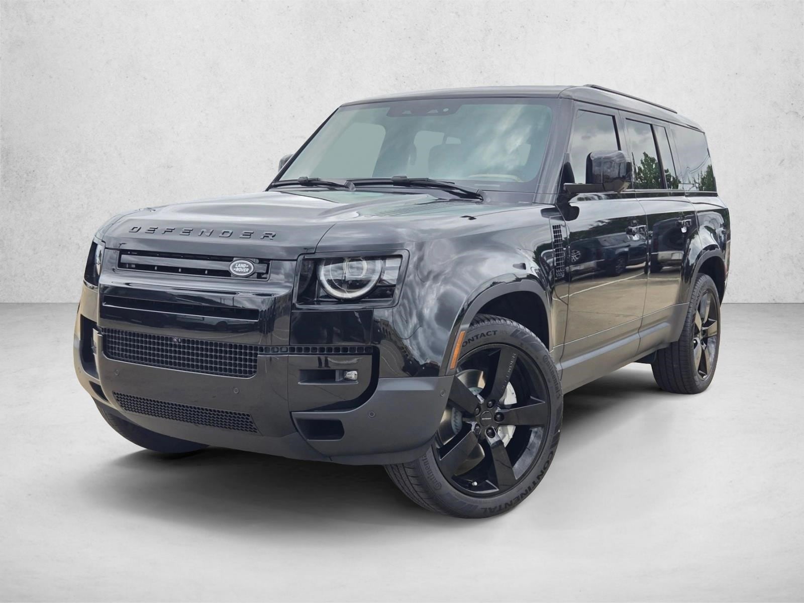 2026 Land Rover Defender 130 S P300's photo