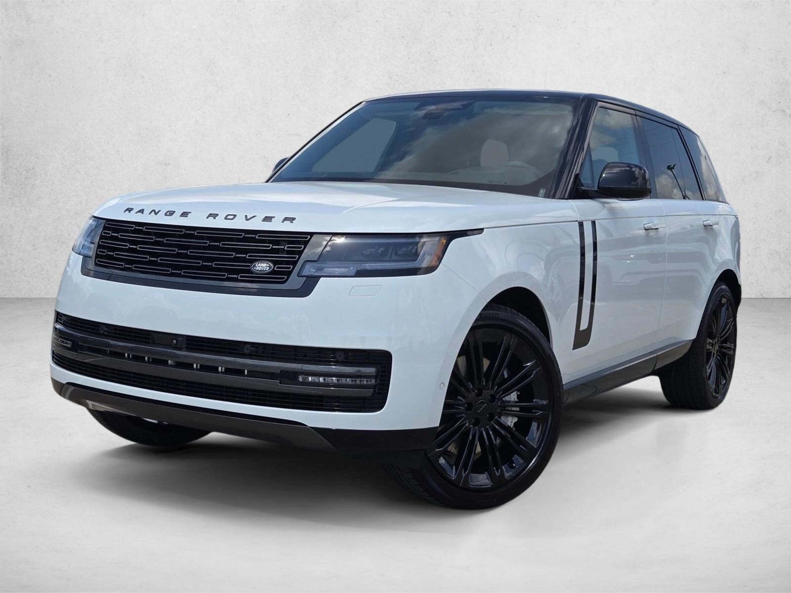 New 2026 Land Rover Range Rover P530 SE