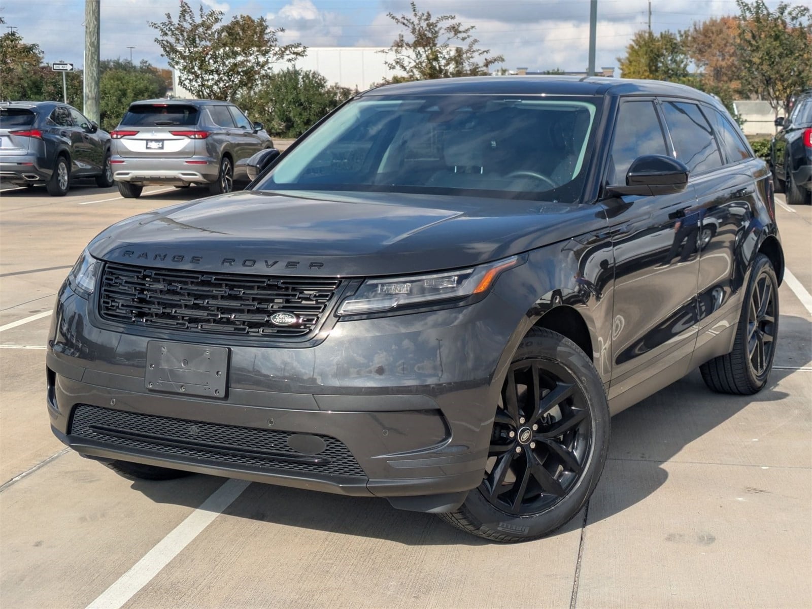 2024 Land Rover Range Rover Velar S's photo