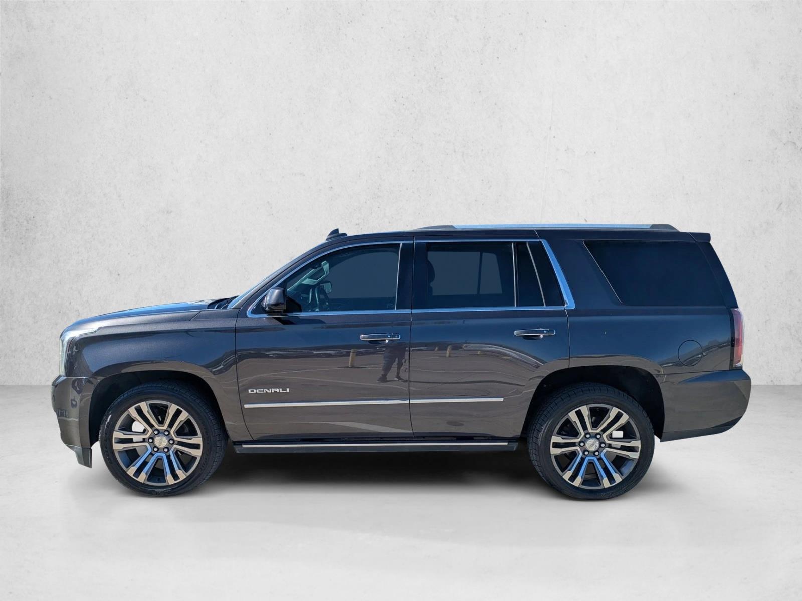 2018 Gmc Yukon Denali photo 2