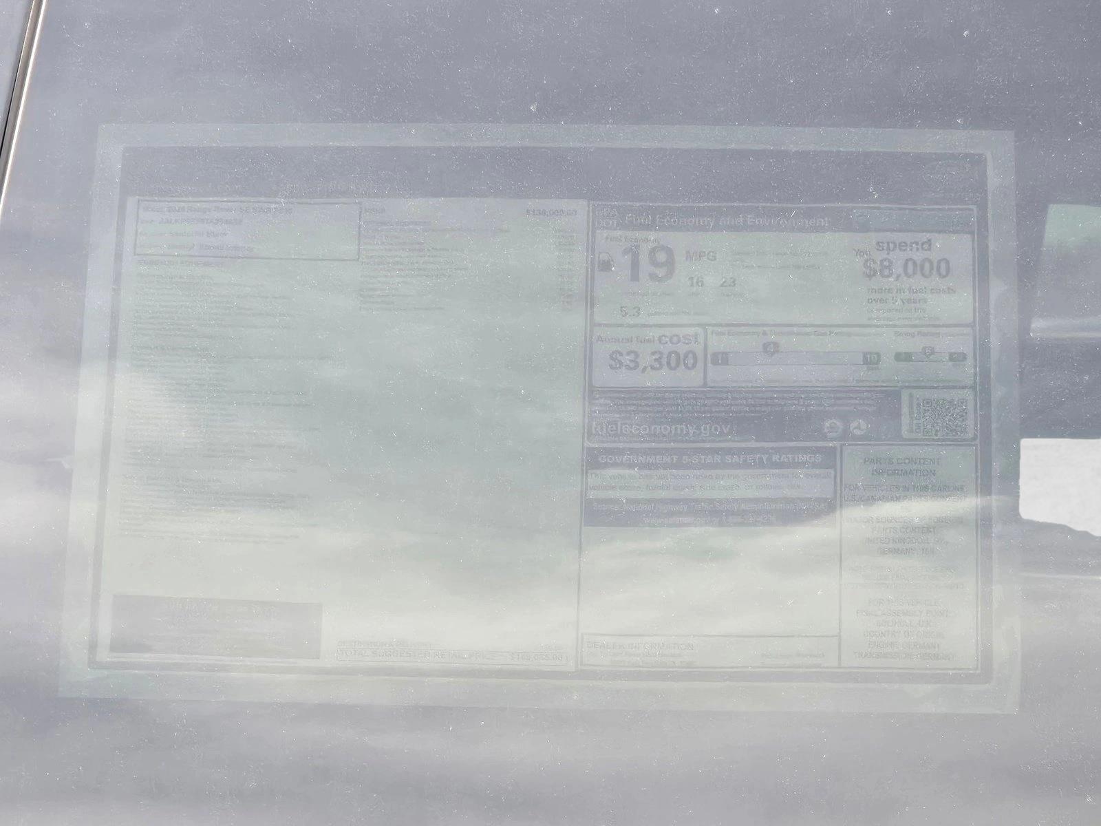 2026 Land Rover Range Rover SE - Photo 18