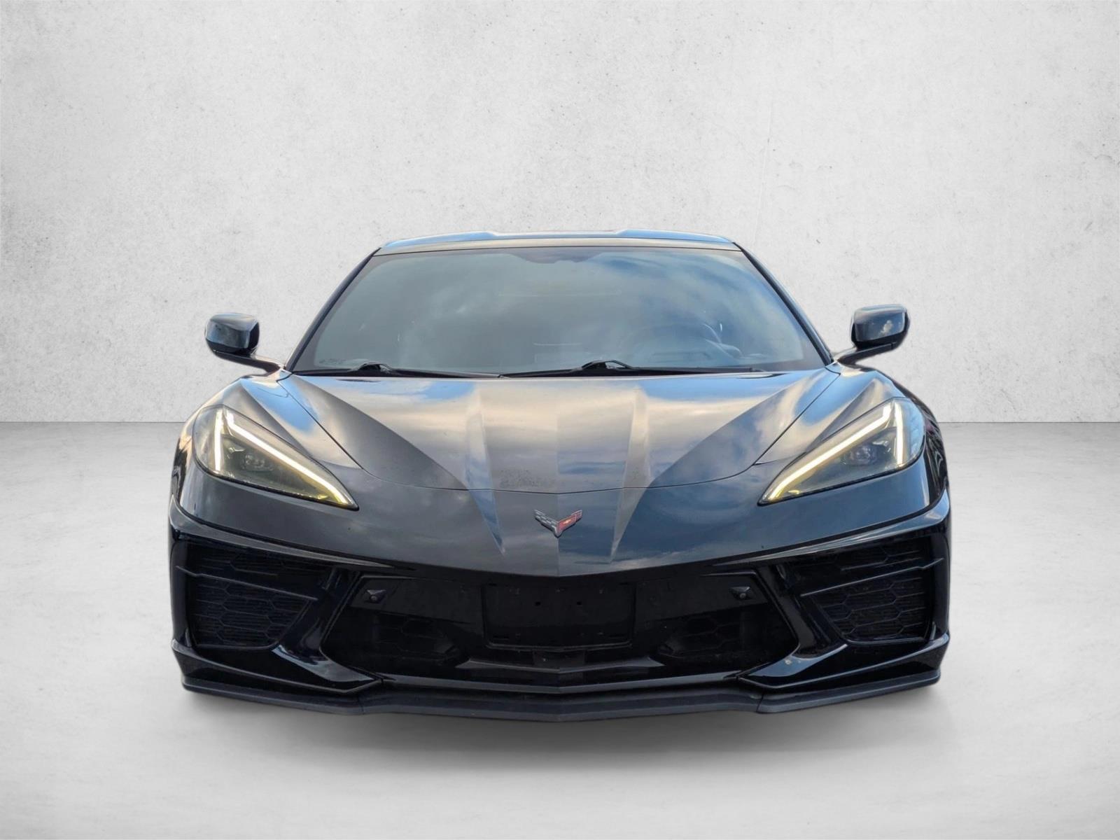 2020 Chevrolet Corvette Stingray Coupe 3LT photo 2