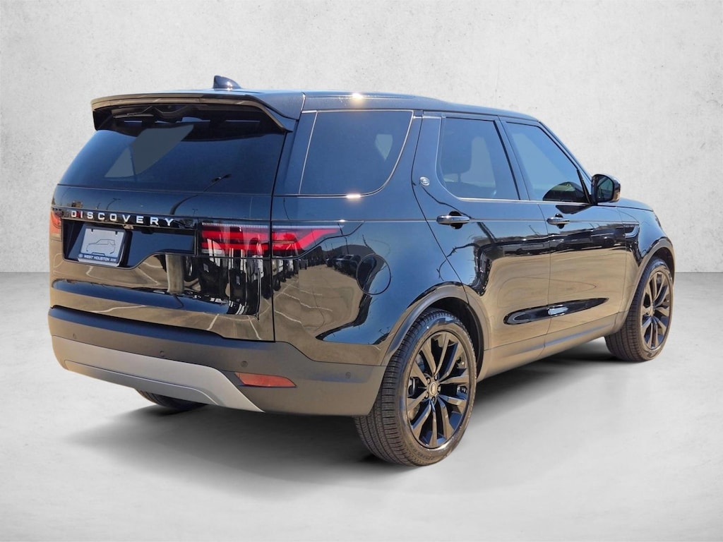 New 2026 Land Rover Discovery S SUV