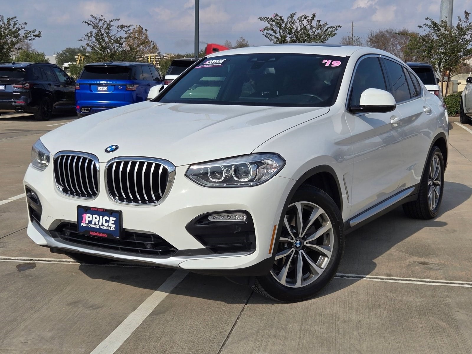 2019 BMW X4 xDrive30i's photo