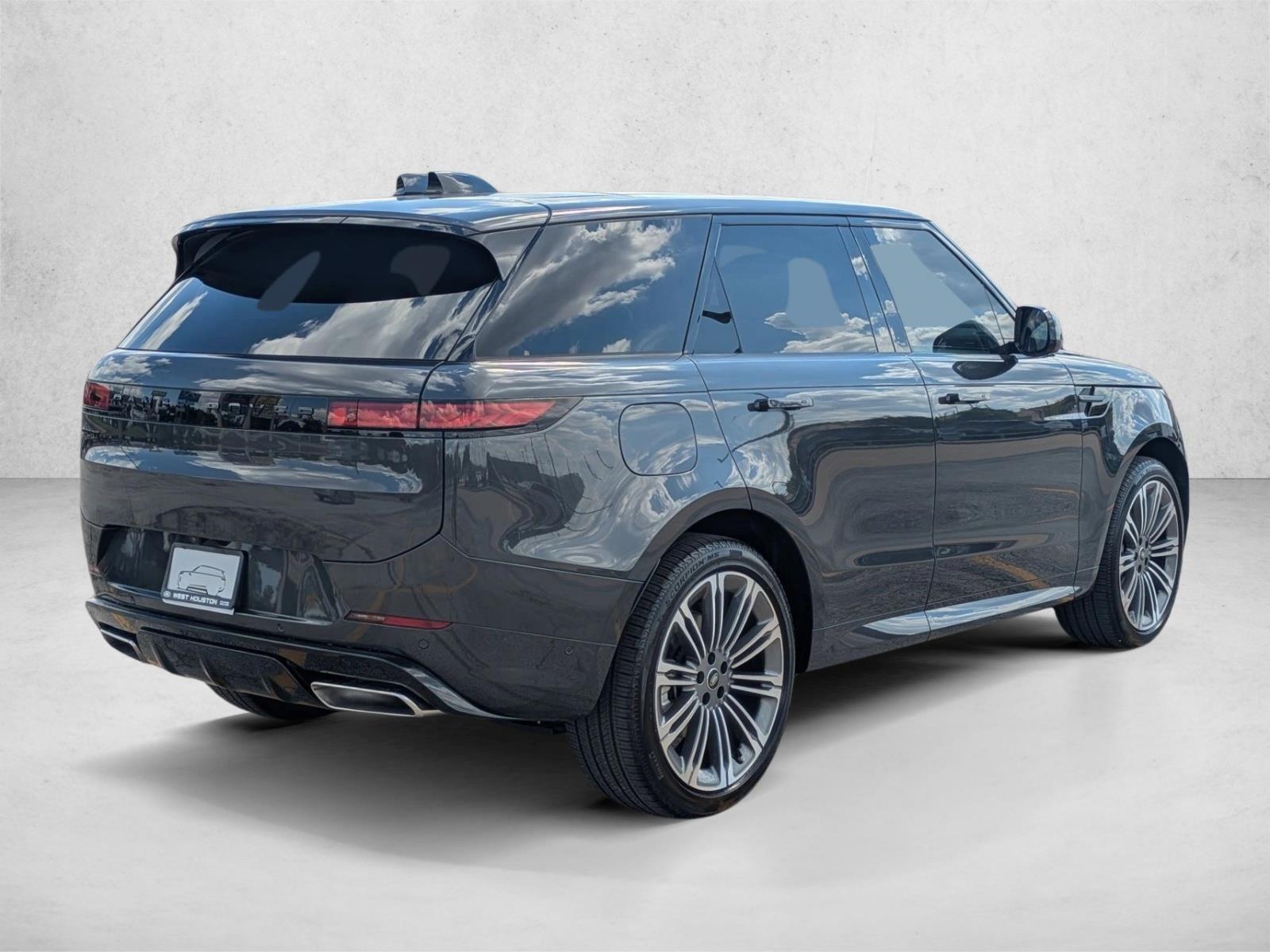 2025 Land Rover Range Rover Sport P400 Dynamic SE photo 2