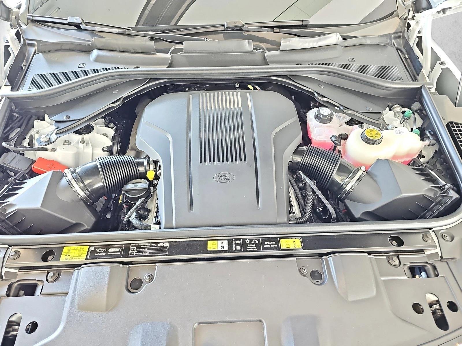 2025 Land Rover Range Rover SE - Photo 27