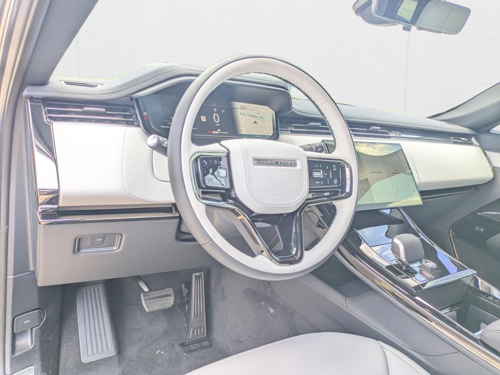 2025 Land Rover Range Rover Sport P400 Dynamic SE photo 3