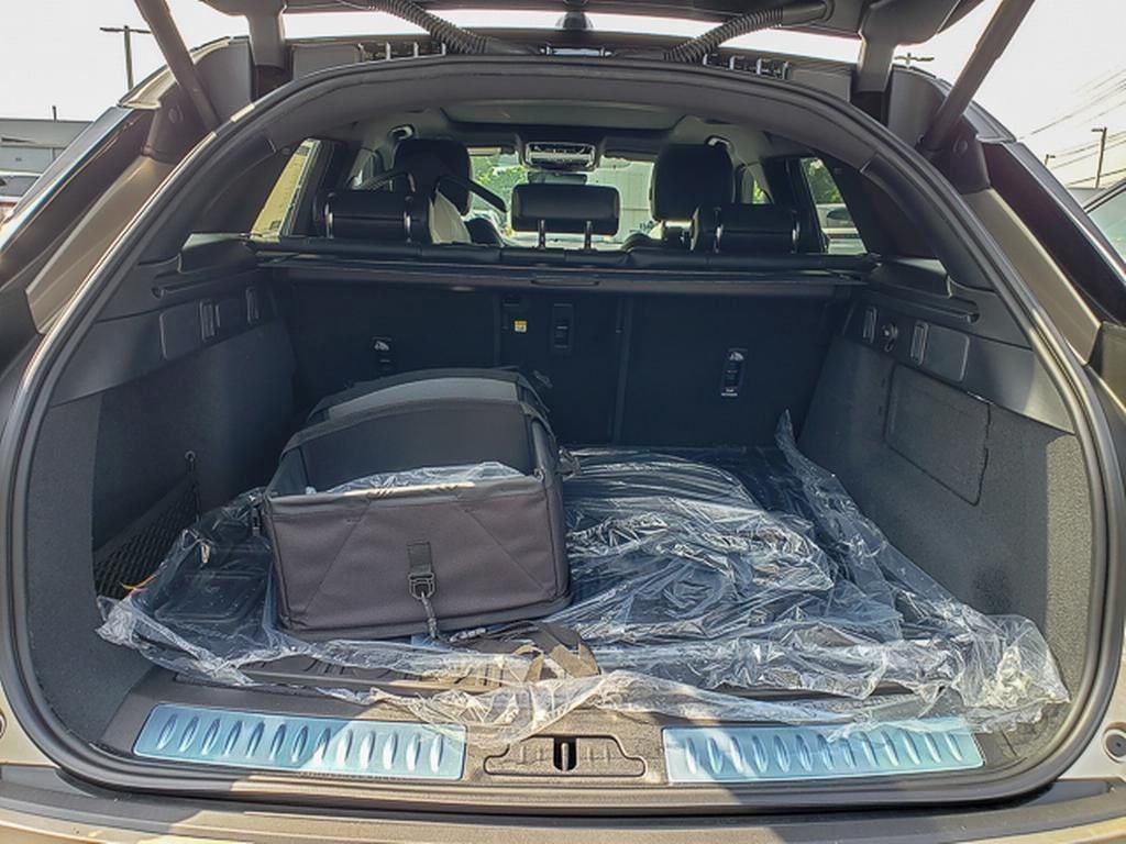 2026 Land Rover Range Rover Velar Dynamic SE - Photo 6