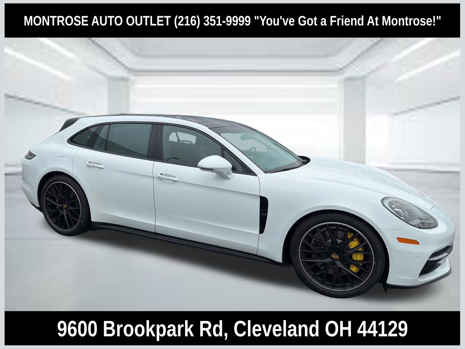 2018 Porsche Panamera 4S Sport Turismo's photo