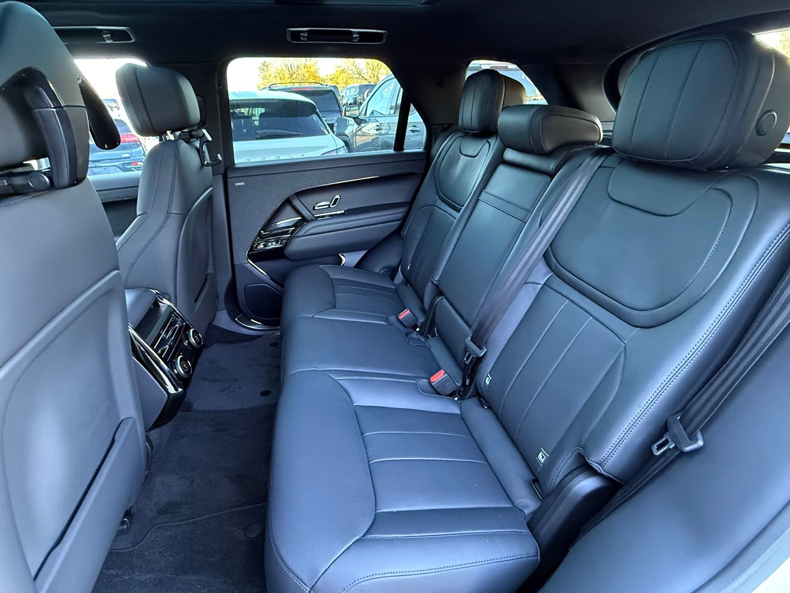 2025 Land Rover Range Rover Sport Dynamic SE - Photo 15
