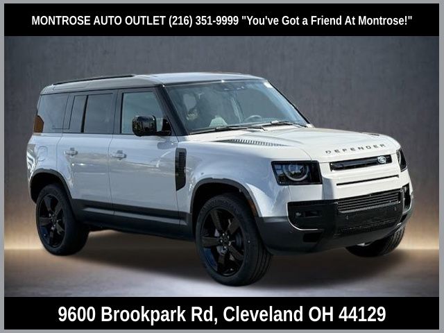 2026 Land Rover Defender S's photo