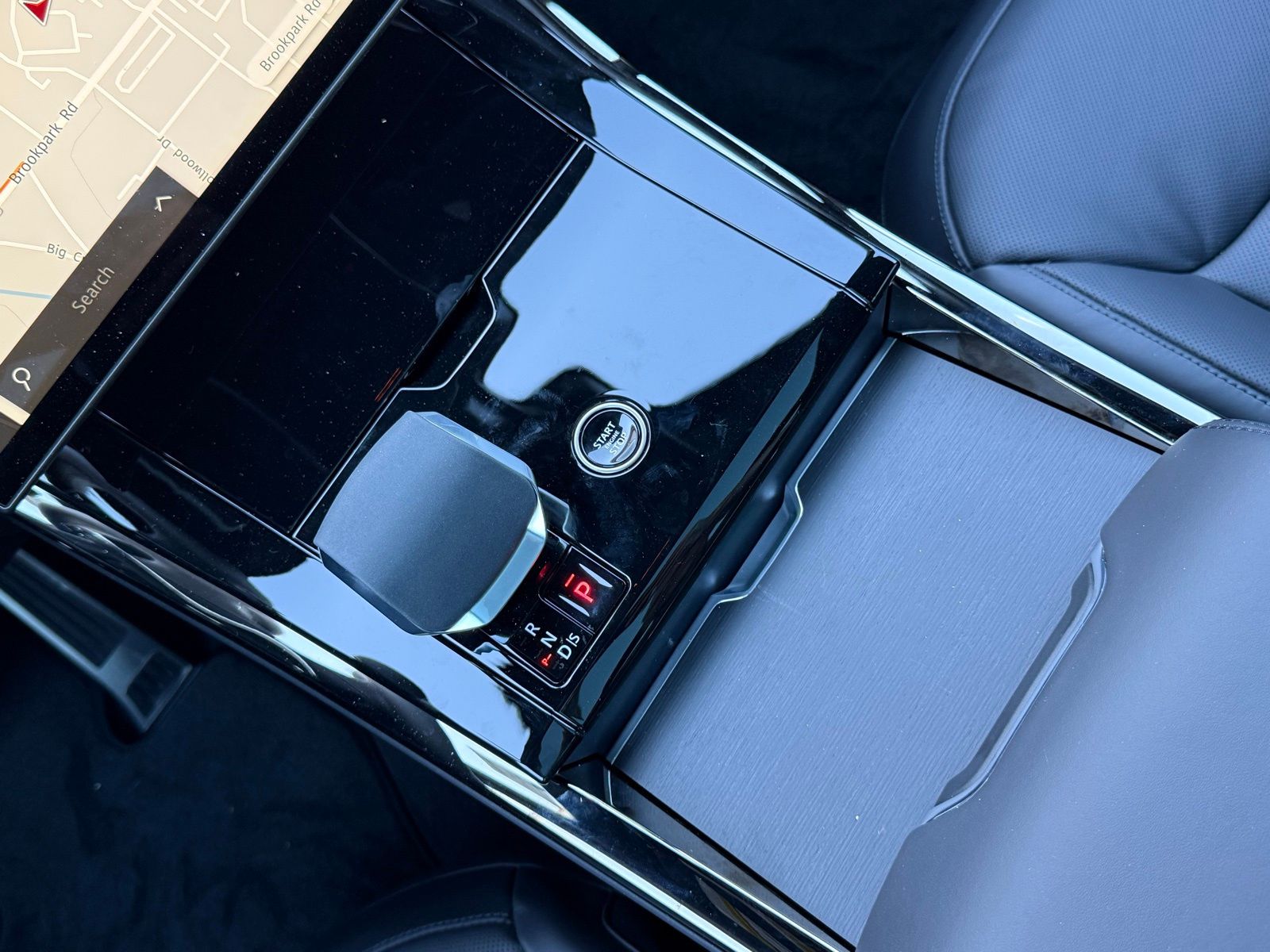 2025 Land Rover Range Rover Sport Dynamic SE - Photo 25