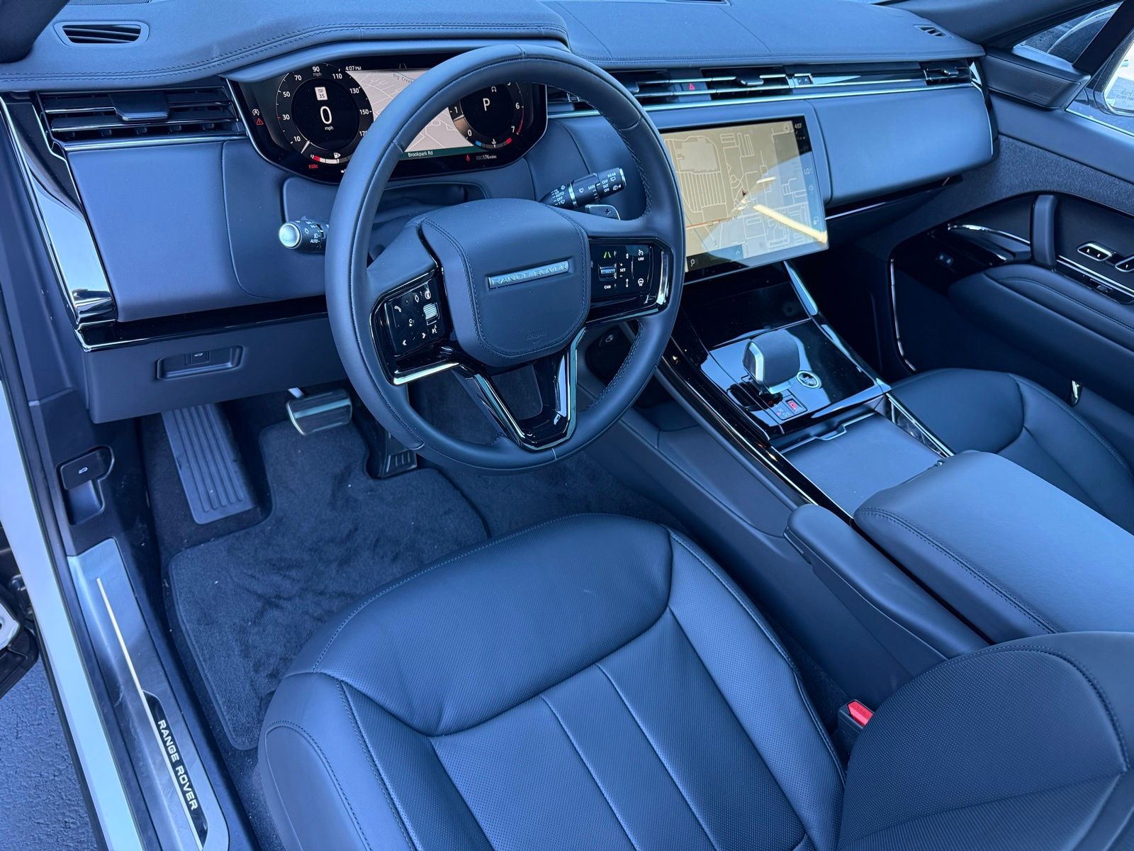 2025 Land Rover Range Rover Sport Dynamic SE - Photo 13