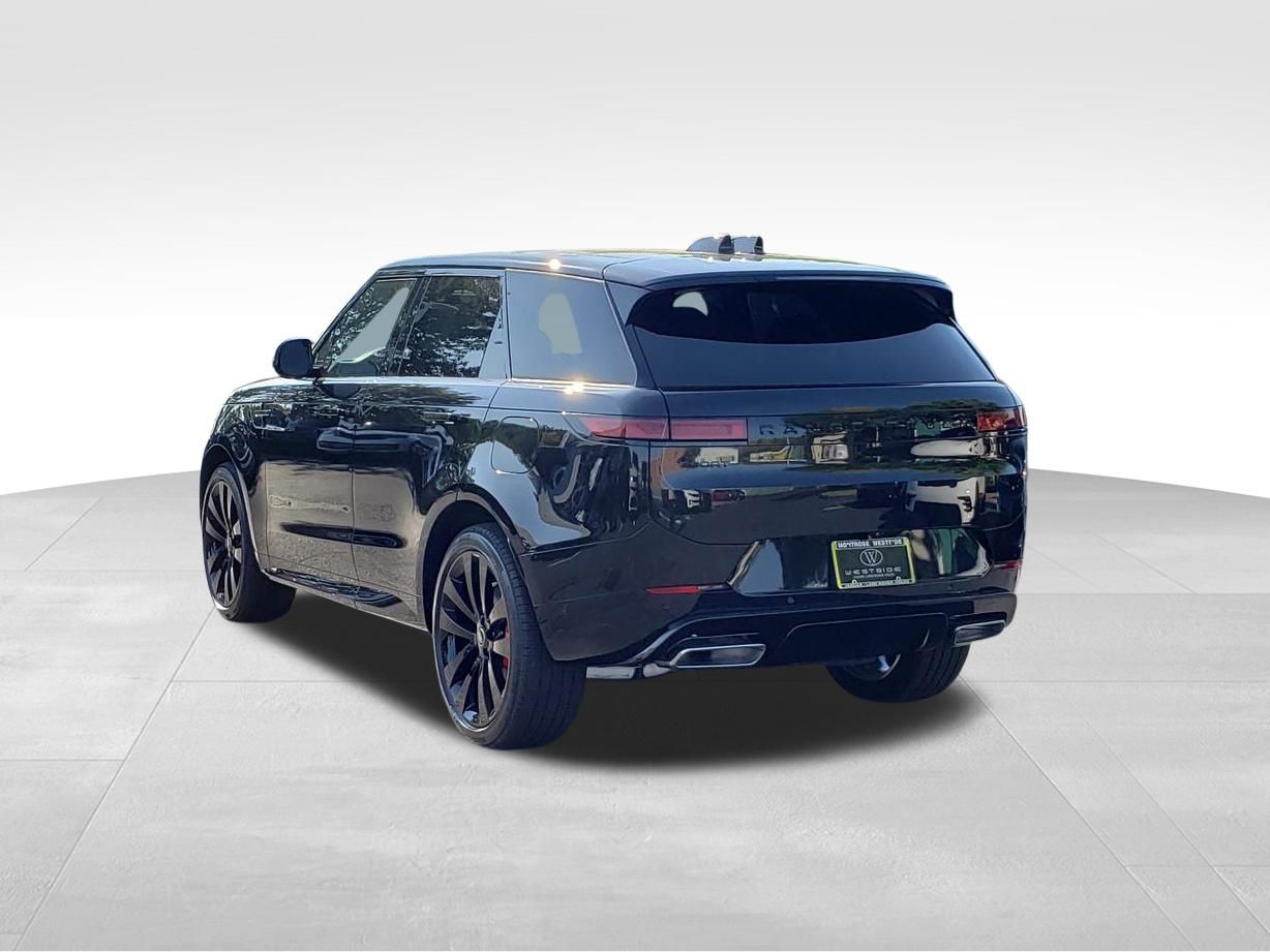 2025 Land Rover Range Rover Sport SE photo 2