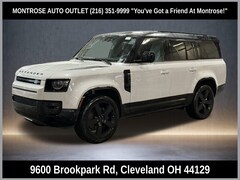 2026 Land Rover Defender 130 X-Dynamic SE SUV