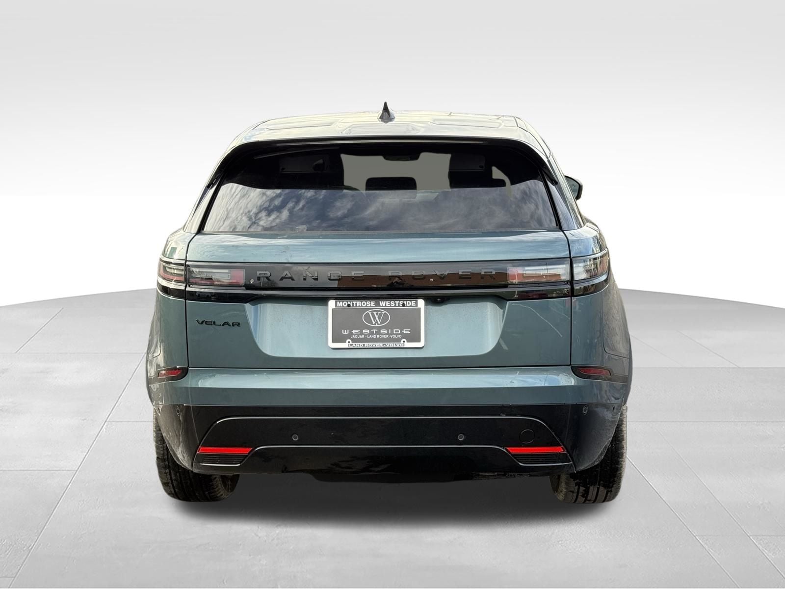 2026 Land Rover Range Rover Velar Dynamic SE - Photo 4