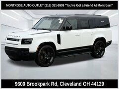 2026 Land Rover Defender 130 X-Dynamic SE SUV