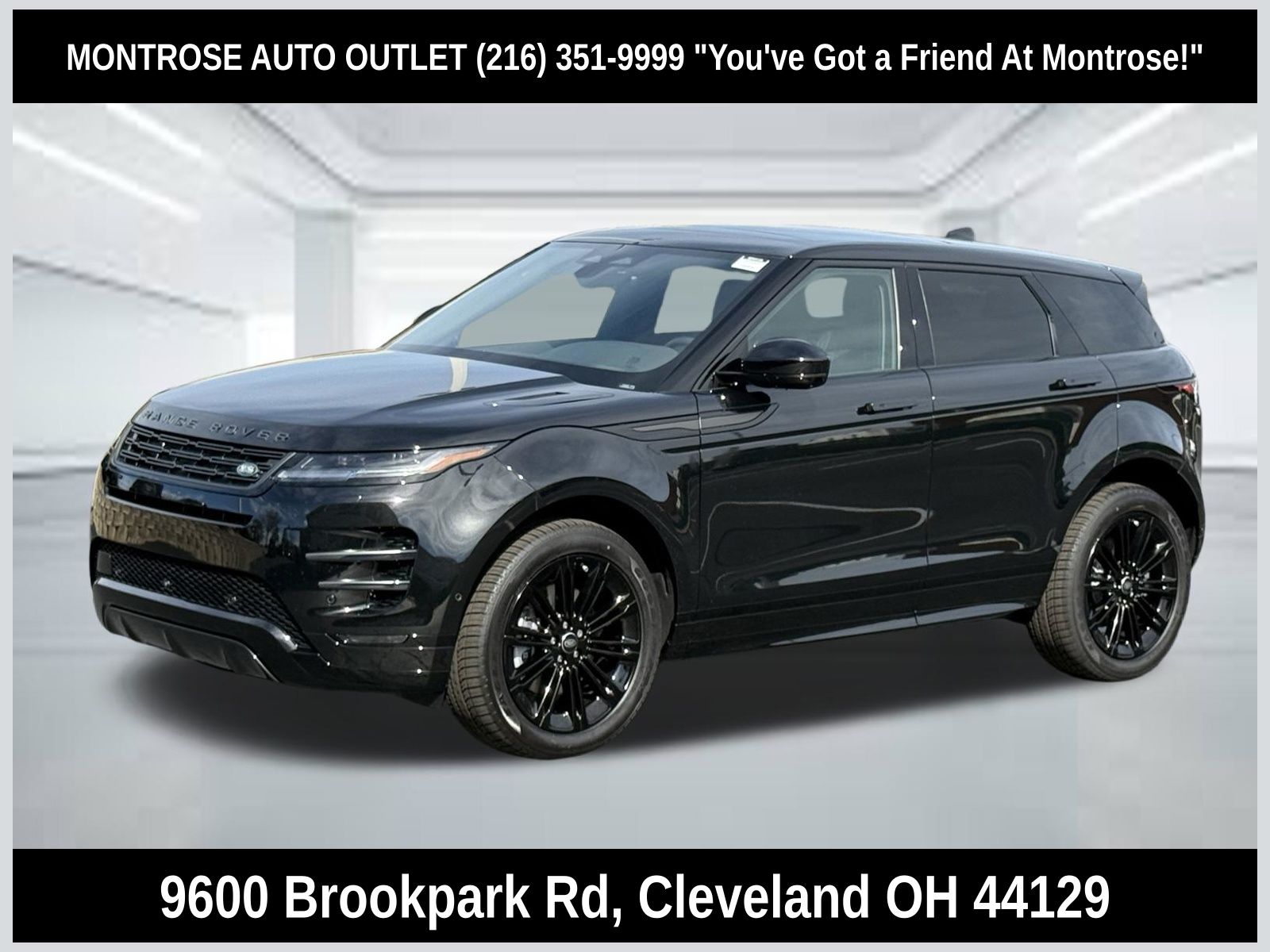 2026 Land Rover Range Rover Evoque Dynamic SE's photo