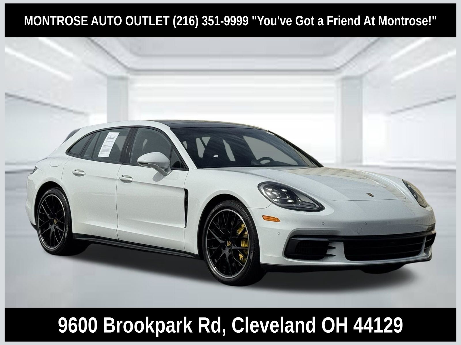 2018 Porsche Panamera 4S Sport Turismo's photo