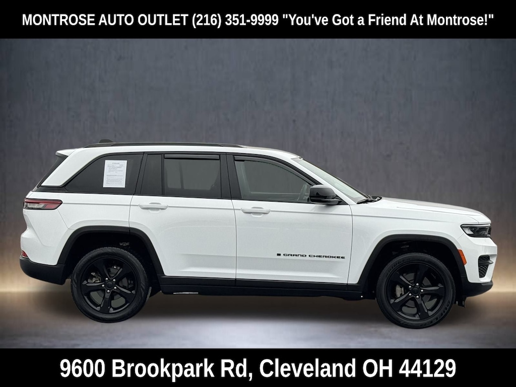 Used 2023 Jeep Grand Cherokee Laredo SUV